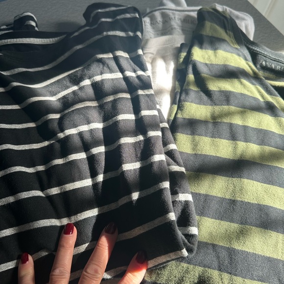 Brand new long sleeve soft washed tee by Banana Republic 3 for 90